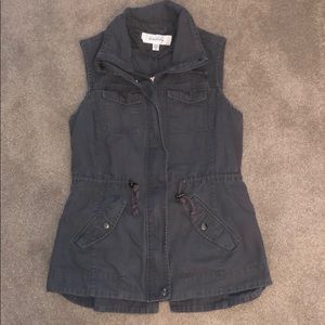 Gray lightweight zip and tie vest